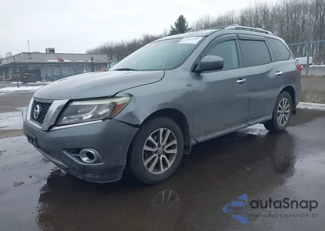 2015 Nissan Pathfinder S z USA, uszkodzony, nr VIN 5N1AR2MM9FC664139